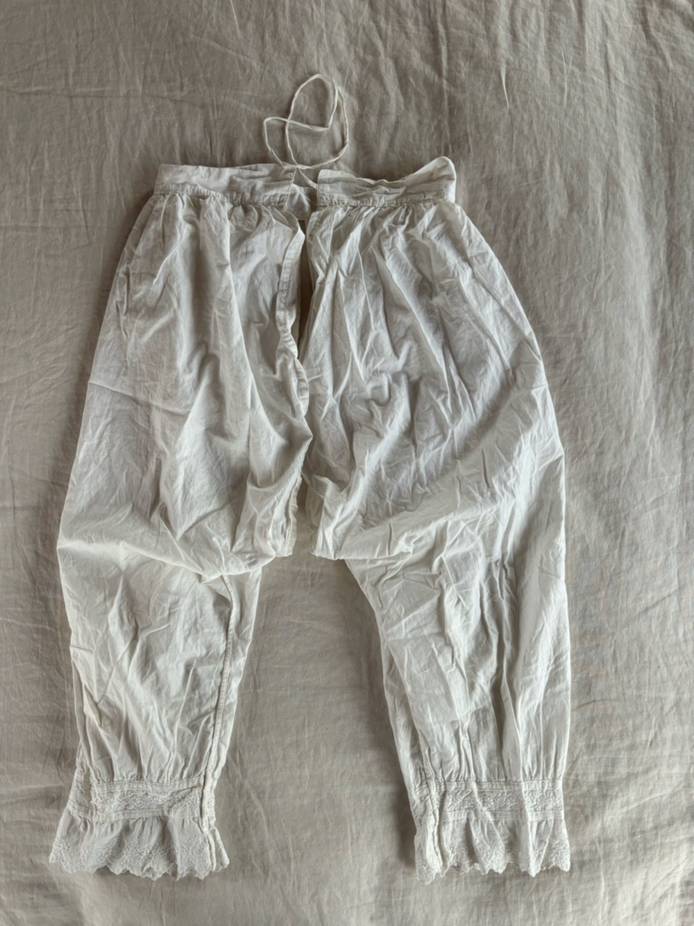 Antique Linen Bloomers - Picture 4 of 8